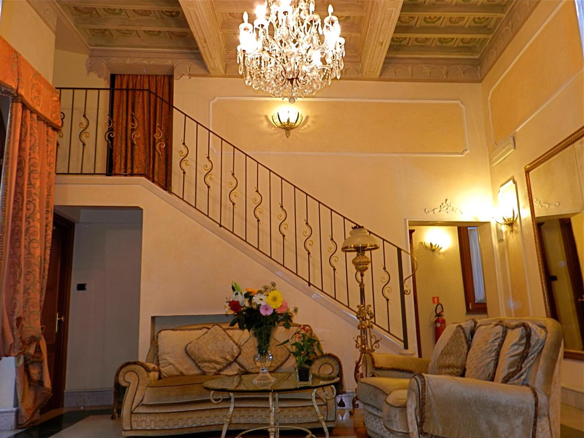 Domus Florentiae Hotel Florence Buitenkant foto
