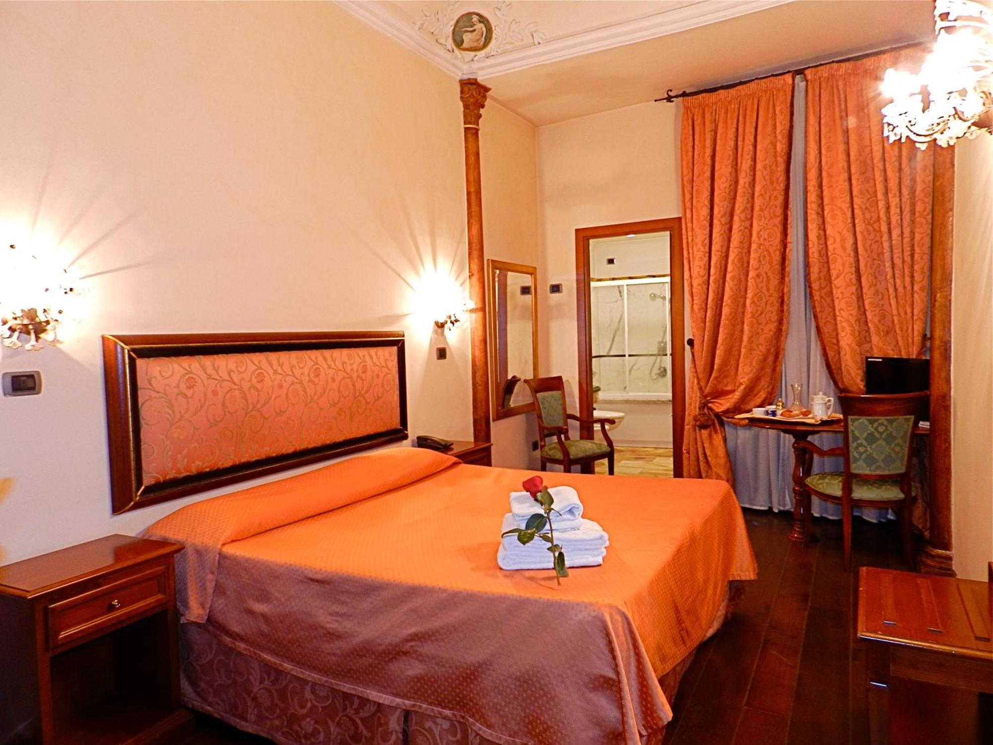 Domus Florentiae Hotel Florence Buitenkant foto